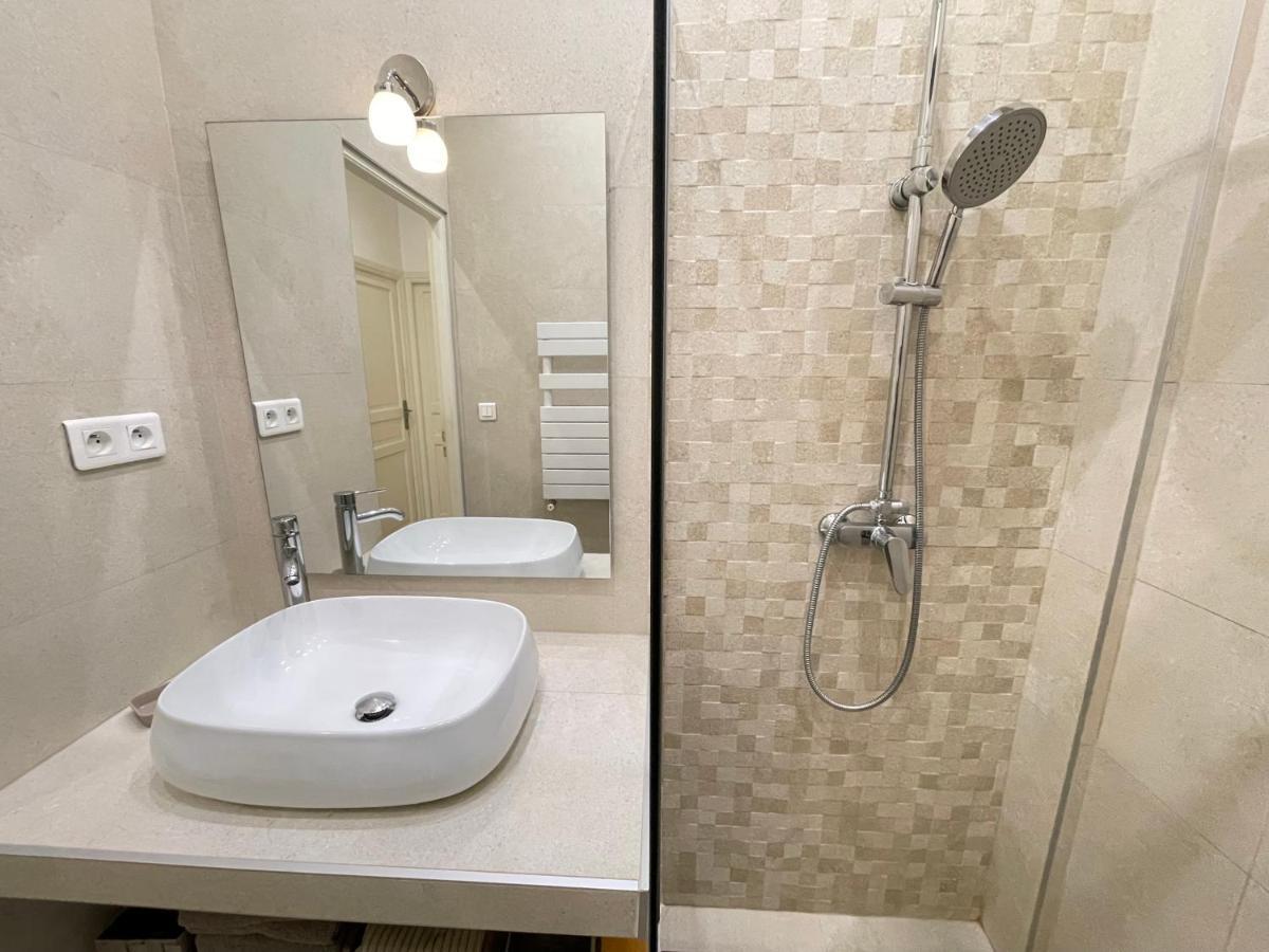 Nice Renting - Penchienatti - Spacious Apartment - 2 Bedrooms - King Bed - View Heart Of Nice Exterior foto